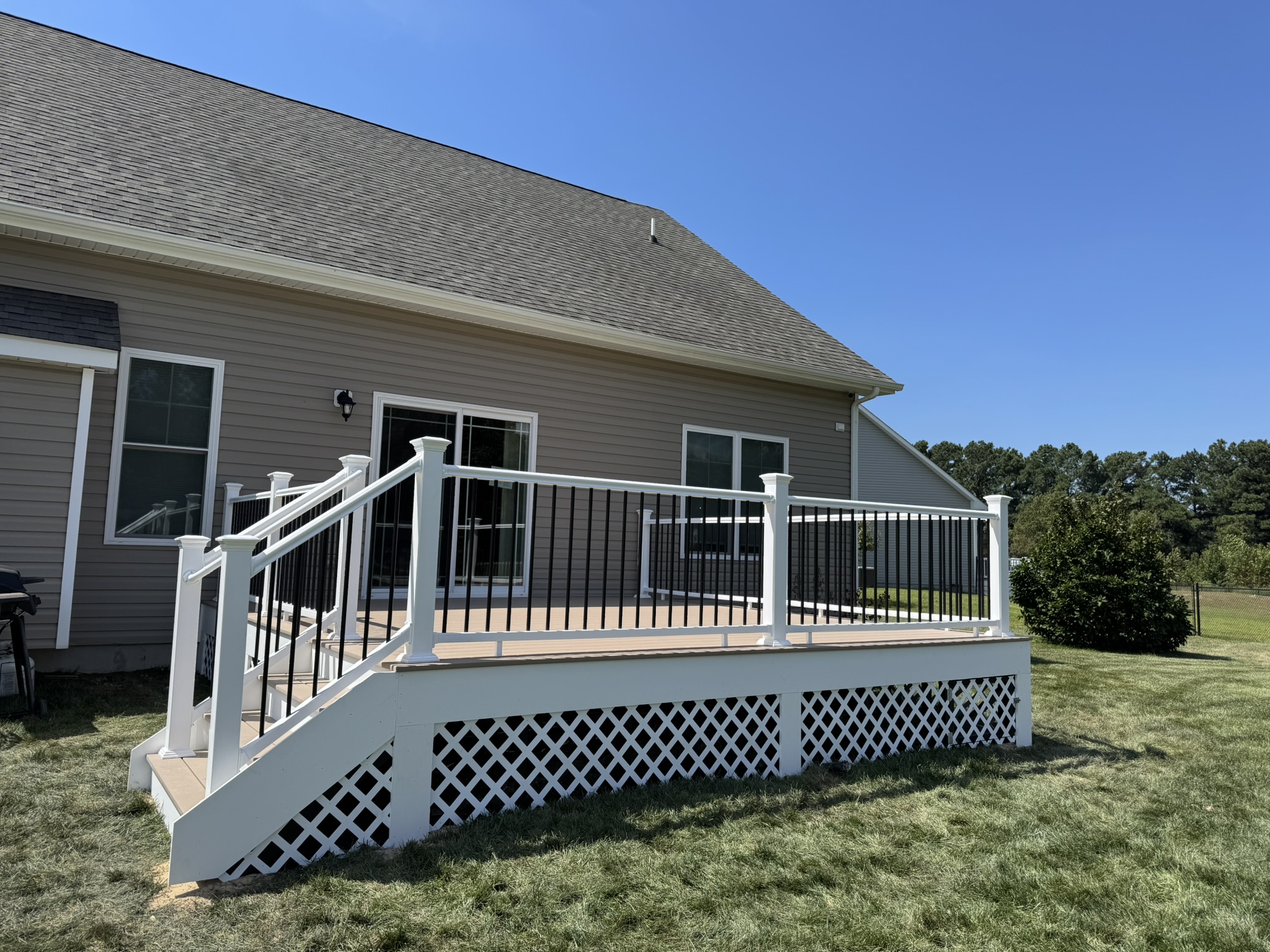 IMG_1926 Custom Deck 16'x16' built with lattice skirting by Delmarva Decking in Seaford Delaware